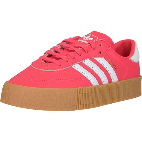 adidas Originals – Samba – Sneaker in Weiß und Rot 